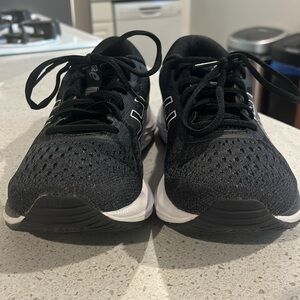Practically-new Asics Sneakers in Black and White